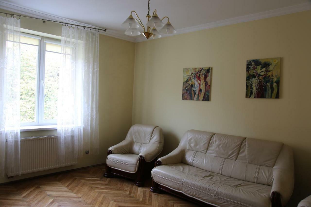 Galllery Lviv Exterior foto