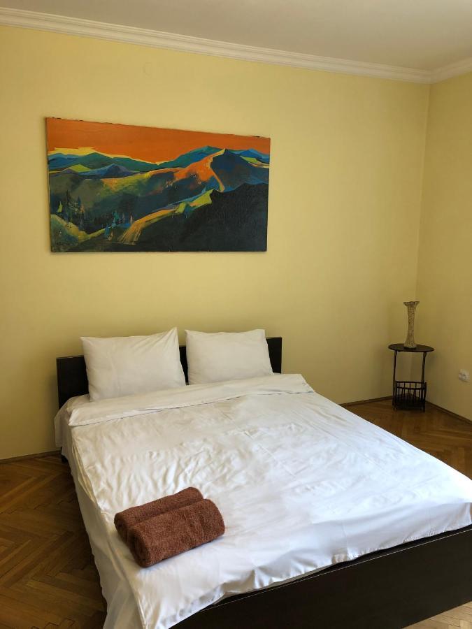 Galllery Lviv Exterior foto